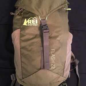 REI Flash 22 Daypack